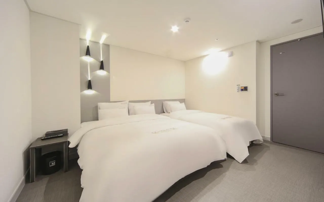 Busan Station Maximum Hotel