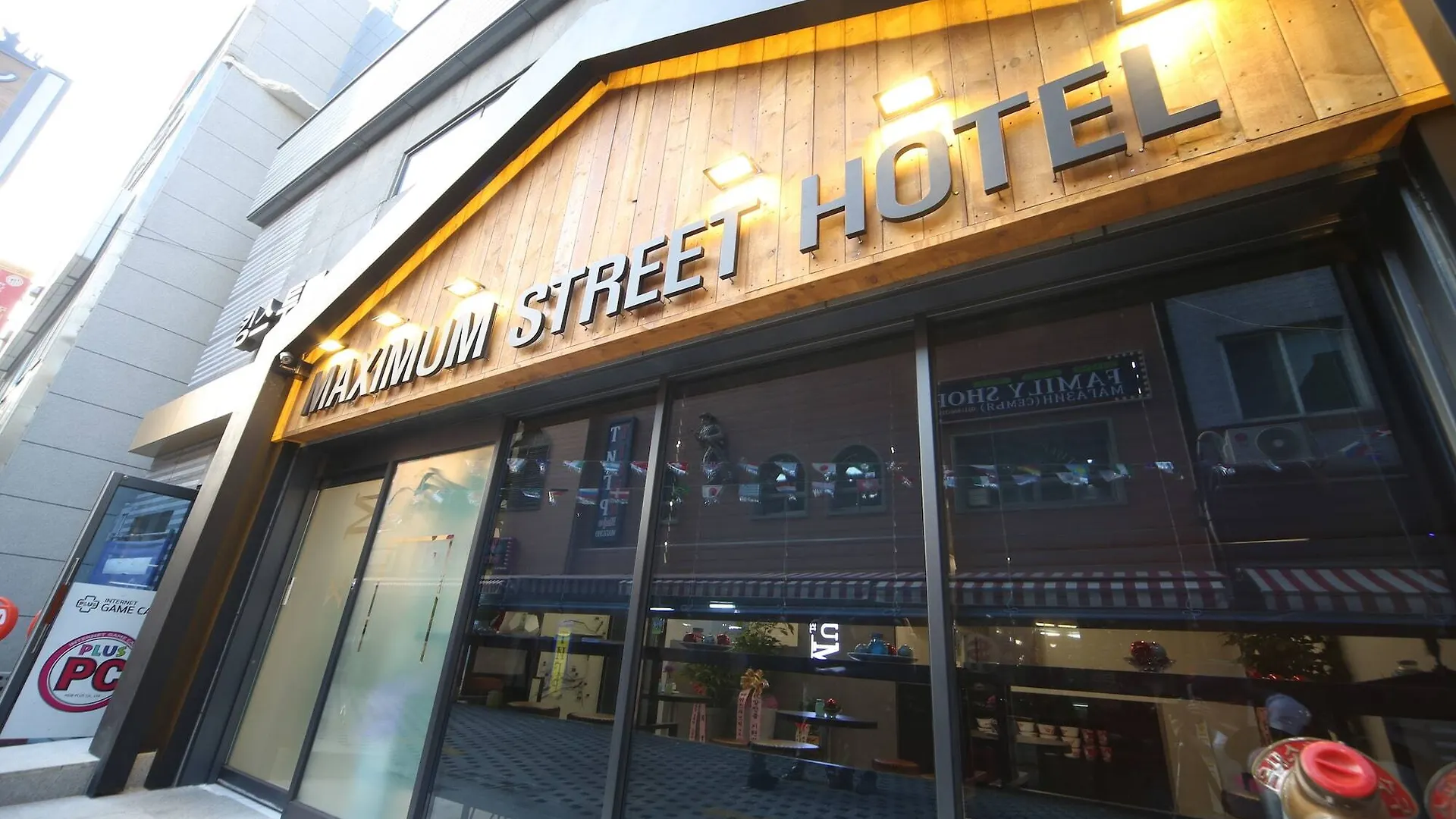Busan Station Maximum Hotel
